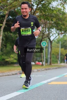 Runner Photo 5669259
