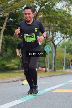 Runner Photo 5669260