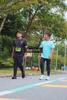 Runner Photo 5669344