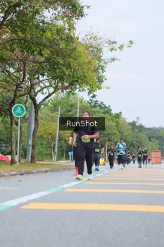Runner Photo 5669347