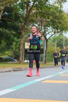 Runner Photo 5669405