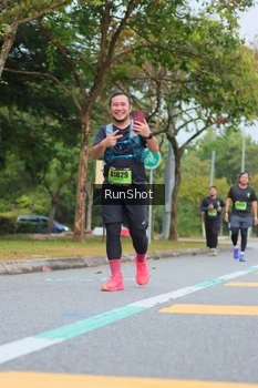 Runner Photo 5669408