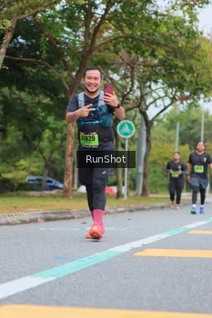 Runner Photo 5669416