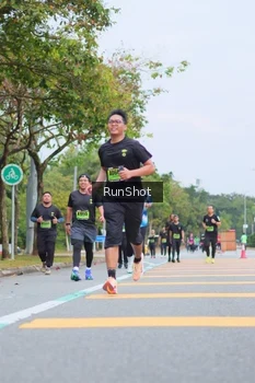 Runner Photo 5669427
