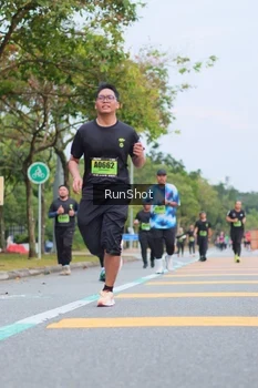 Runner Photo 5669435