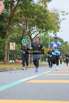 Runner Photo 5669437