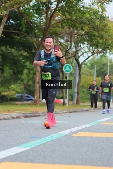 Runner Photo 5669440