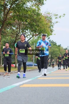 Runner Photo 5669453