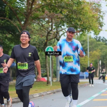 Runner Photo 5669473