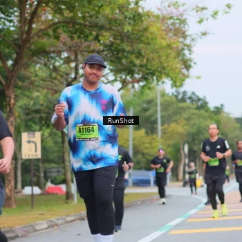 Runner Photo 5669479
