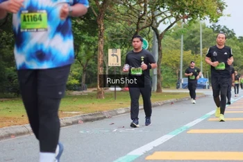 Runner Photo 5669491