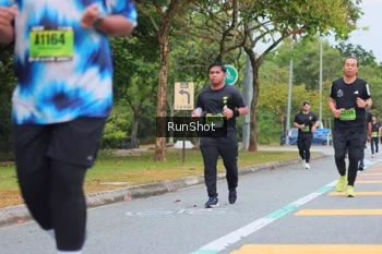 Runner Photo 5669493