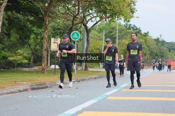 Runner Photo 5669515