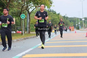 Runner Photo 5669526