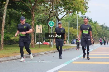 Runner Photo 5669537