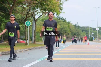 Runner Photo 5669548