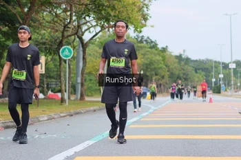 Runner Photo 5669551