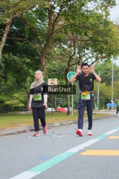 Runner Photo 5669577