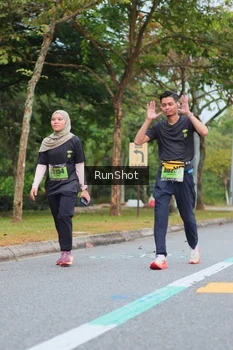 Runner Photo 5669595