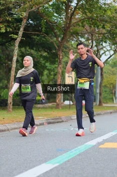 Runner Photo 5669597