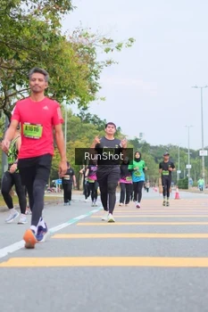 Runner Photo 5669629