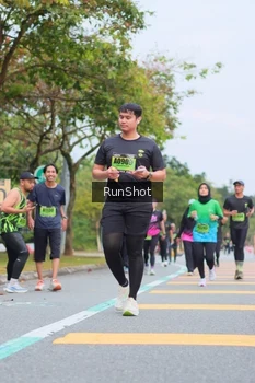 Runner Photo 5669651