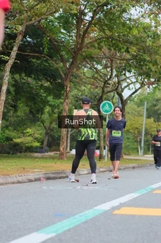 Runner Photo 5669652