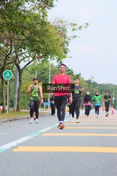 Runner Photo 5669662