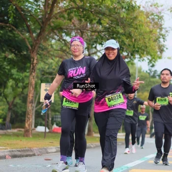 Runner Photo 5669717