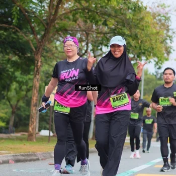 Runner Photo 5669725