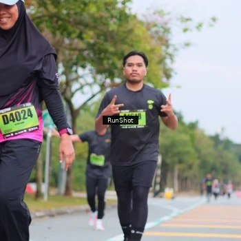 Runner Photo 5669743