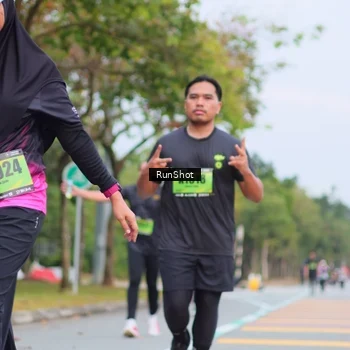 Runner Photo 5669744