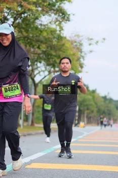 Runner Photo 5669753