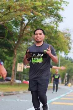 Runner Photo 5669757