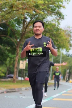 Runner Photo 5669761