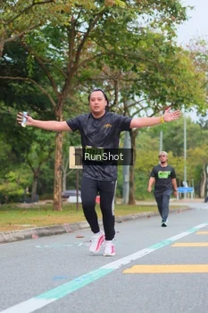 Runner Photo 5669778