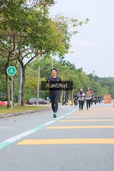 Runner Photo 5669797
