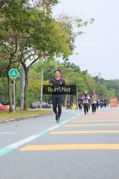 Runner Photo 5669803
