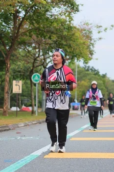 Runner Photo 5669826
