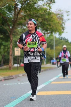 Runner Photo 5669837