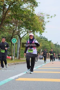 Runner Photo 5669842