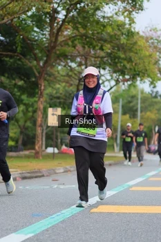 Runner Photo 5669855