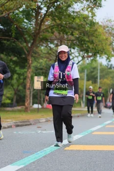 Runner Photo 5669857