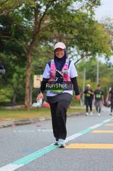 Runner Photo 5669861