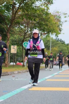 Runner Photo 5669862