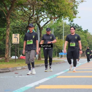 Runner Photo 5669885