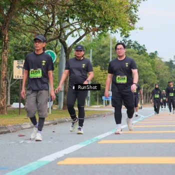 Runner Photo 5669896