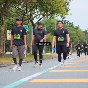 Runner Photo 5669897