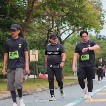 Runner Photo 5669901