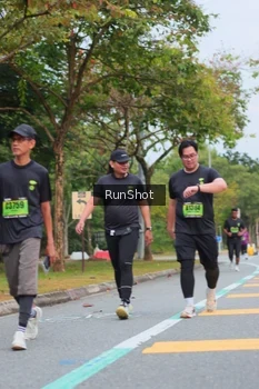 Runner Photo 5669906